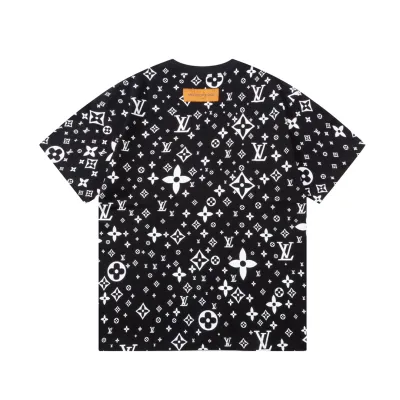 Louis Vuitton-204855  T-shirt 01