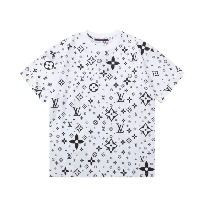 Louis Vuitton-204858  T-shirt 01
