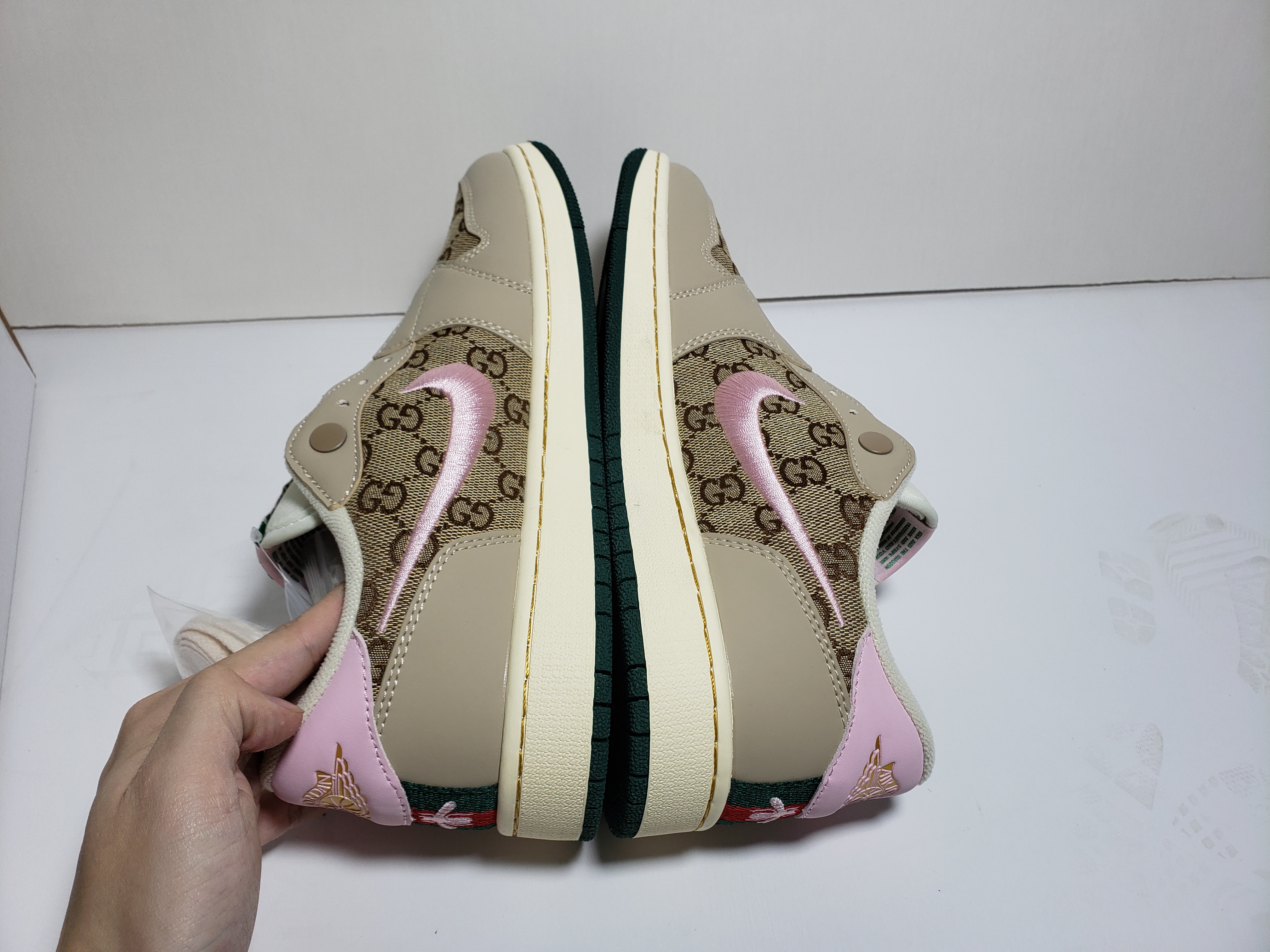 LJR Jordan 1 Low Gucci Powder