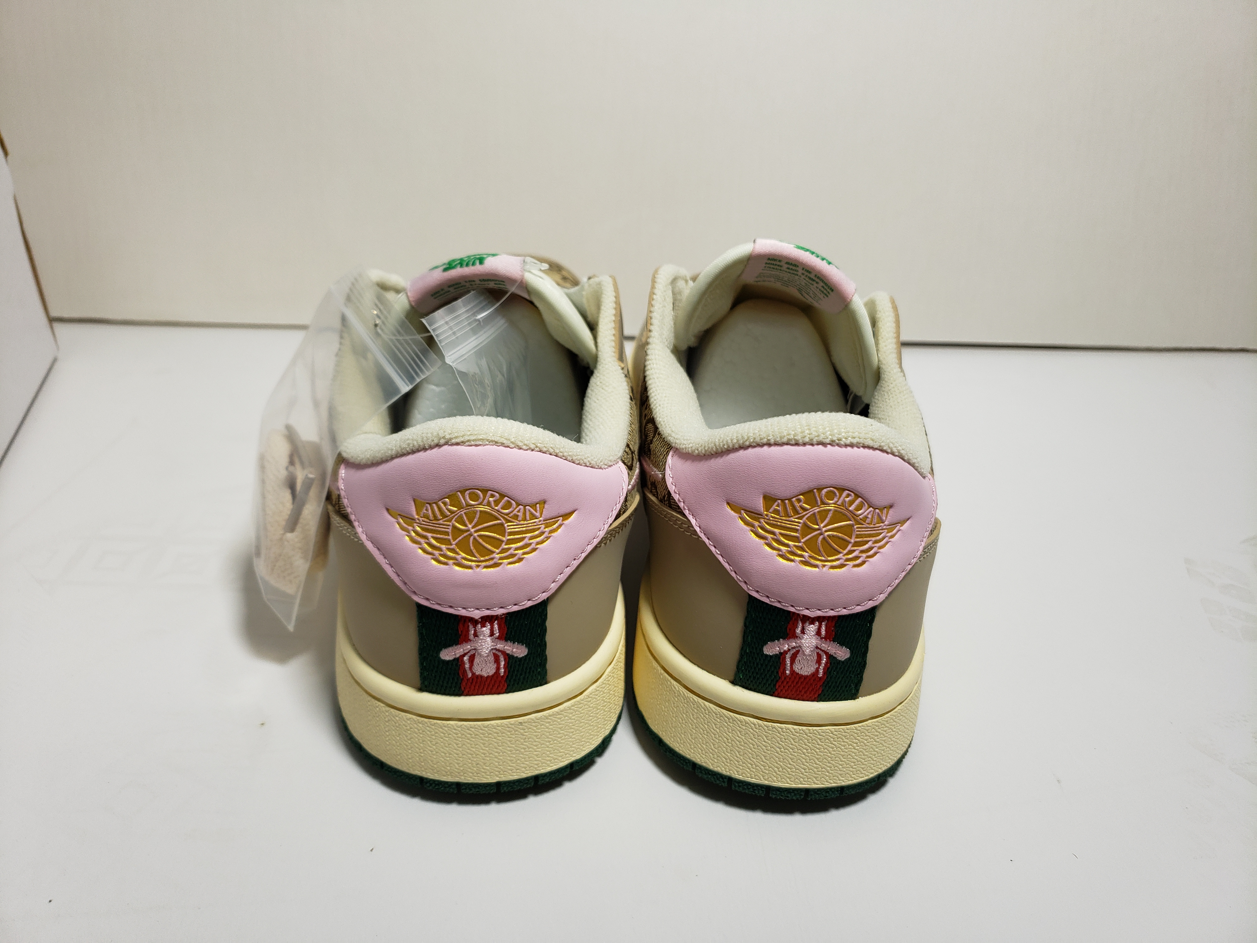 LJR Jordan 1 Low Gucci Powder