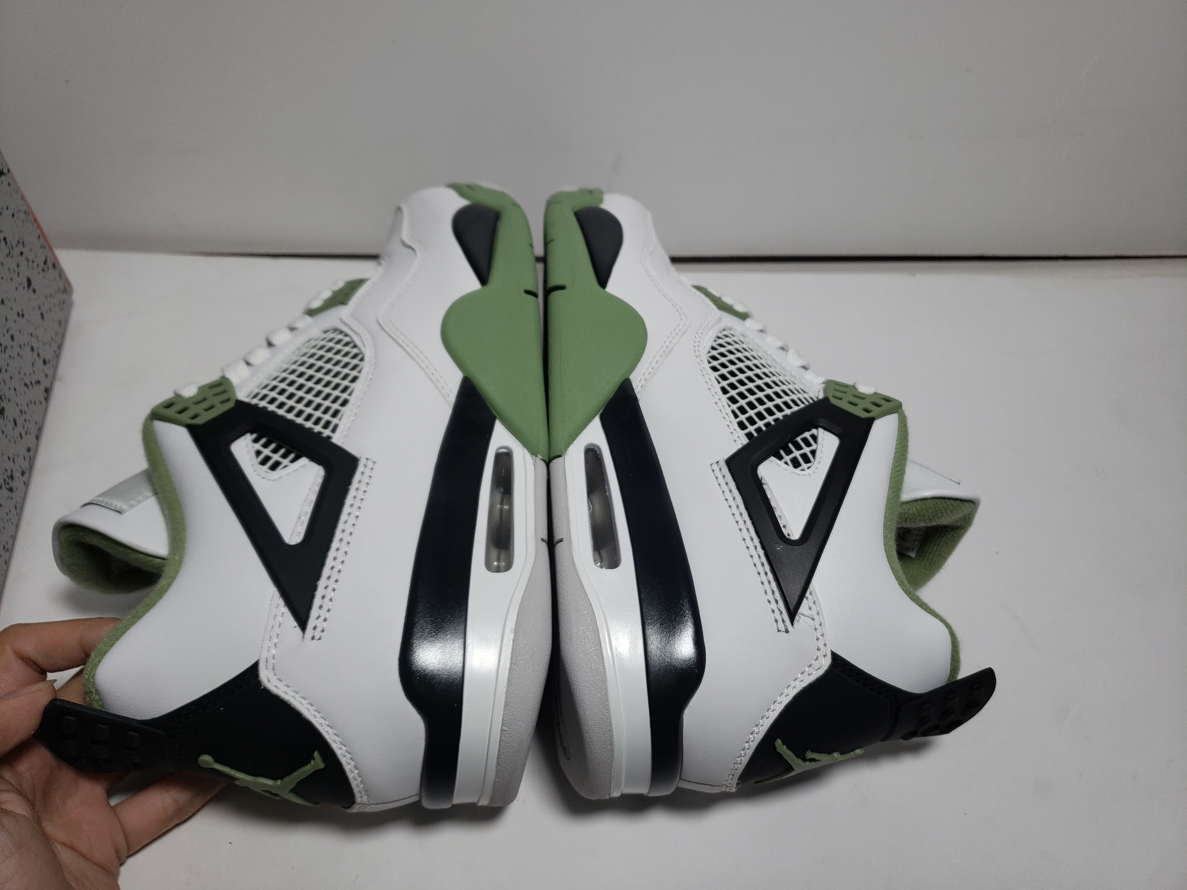 LJR Jordan 4 Retro Seafoam (W) AQ9129-103