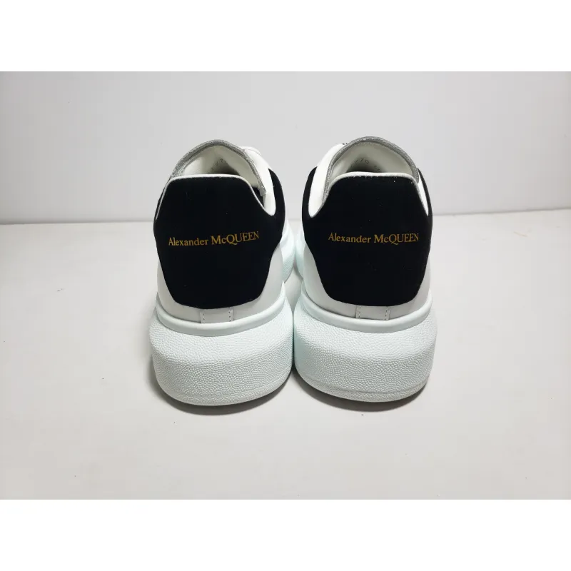 PKGoden Alexander McQueen Sneaker Black Velvet