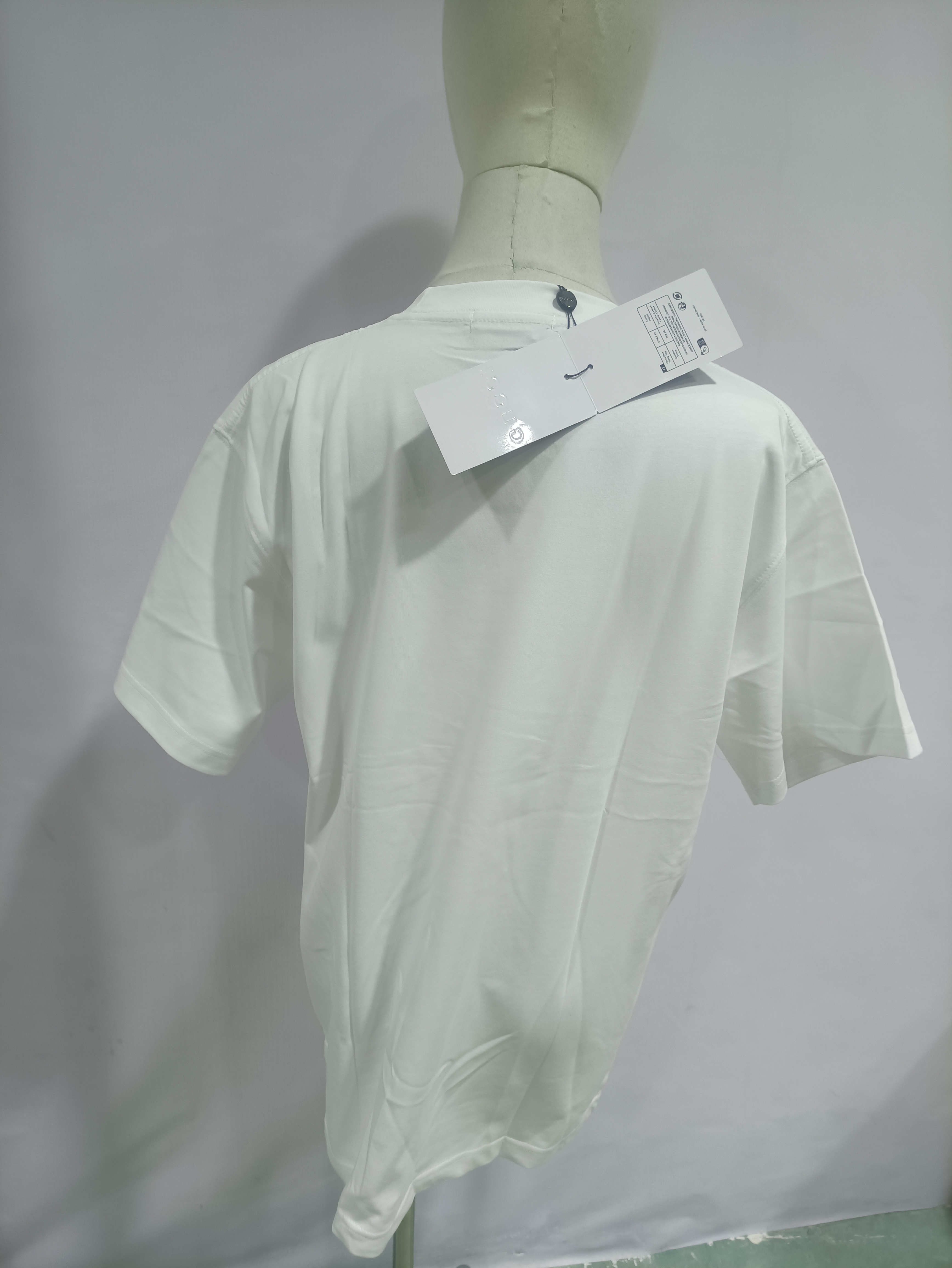 Gucci - Blue Logo Print Short Sleeve T-Shirt Beige