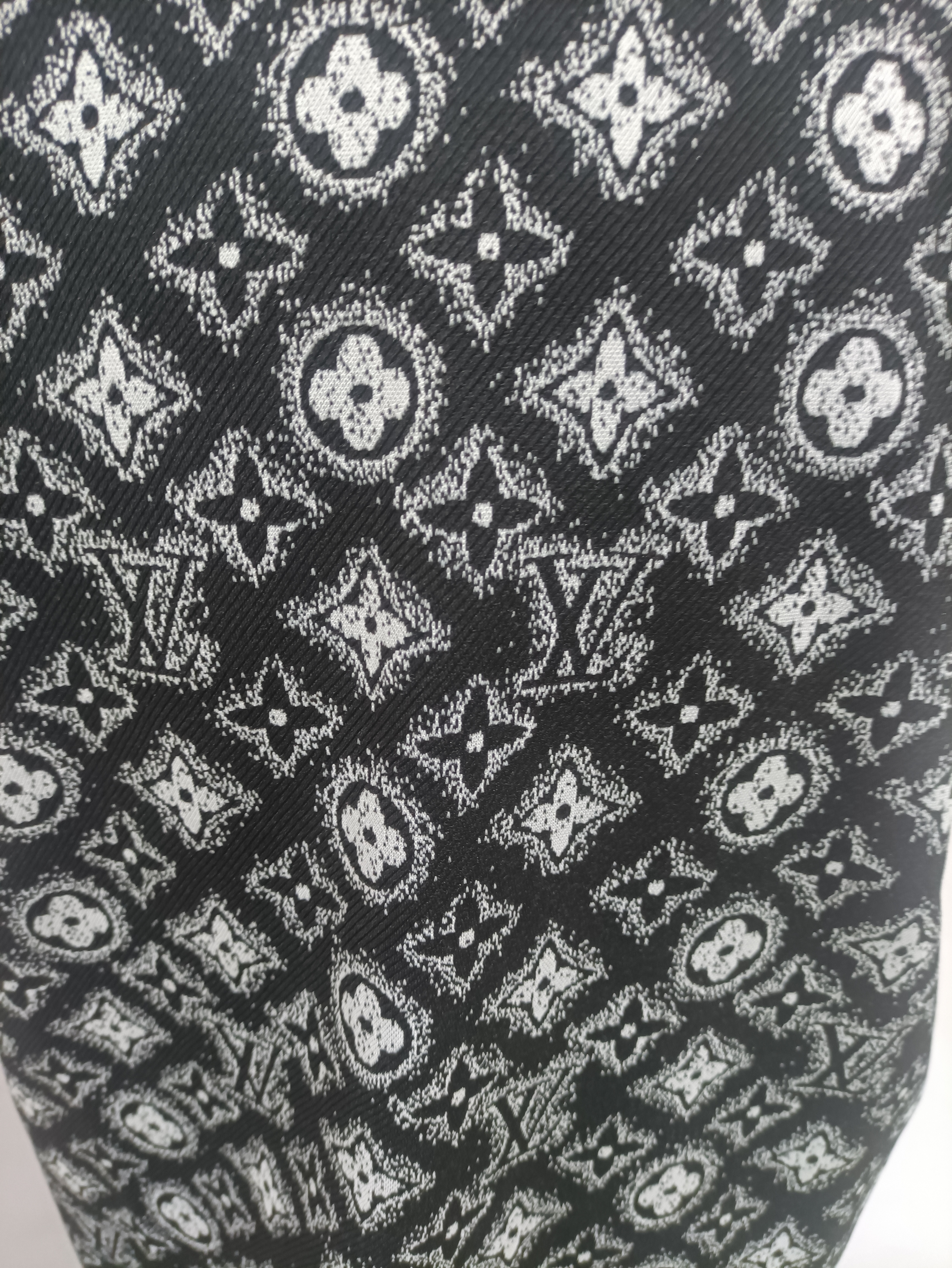 Louis Vuitton-198492 T-shirt