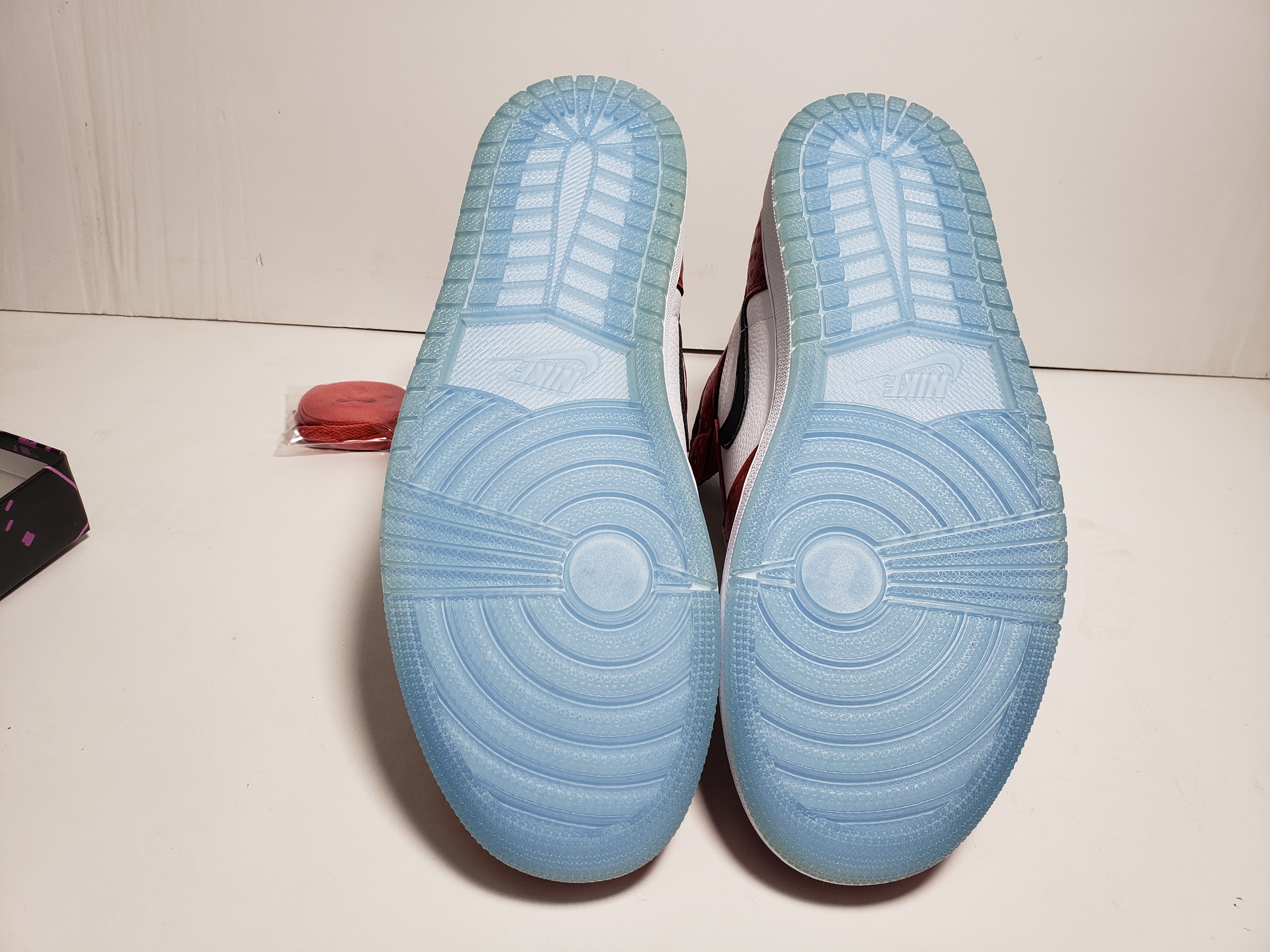 LJR Jordan 1 Retro High Spider-Man Origin Story，555088-602 