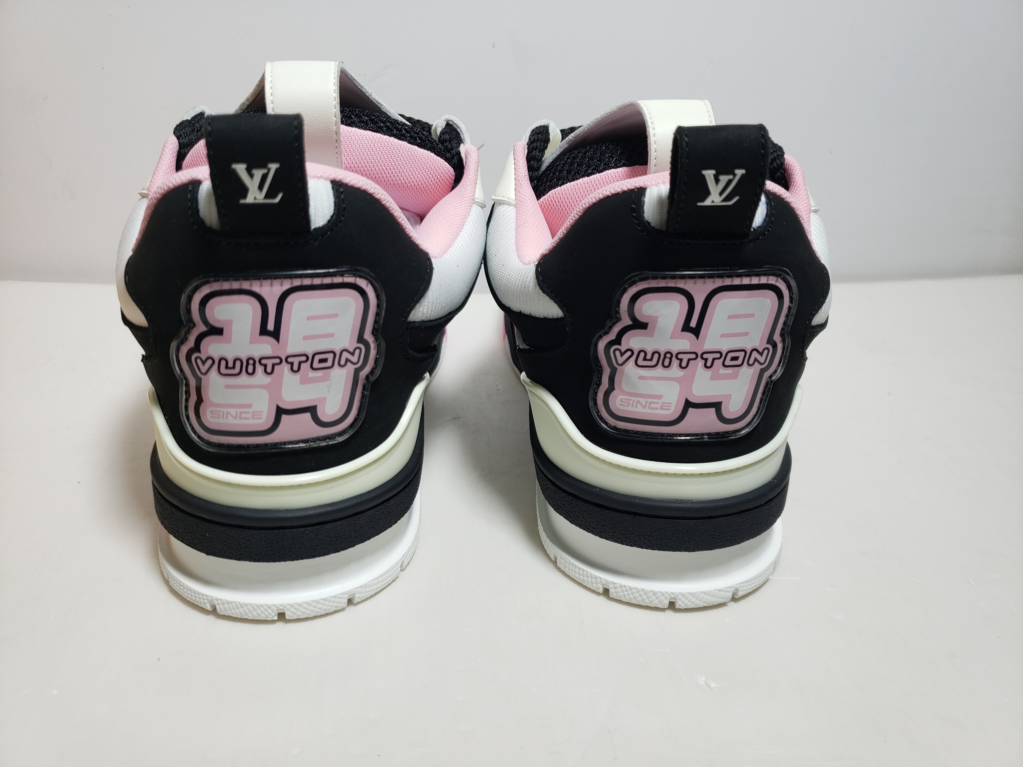 LOUIS VUITTON Trainer SK8 Black Powder