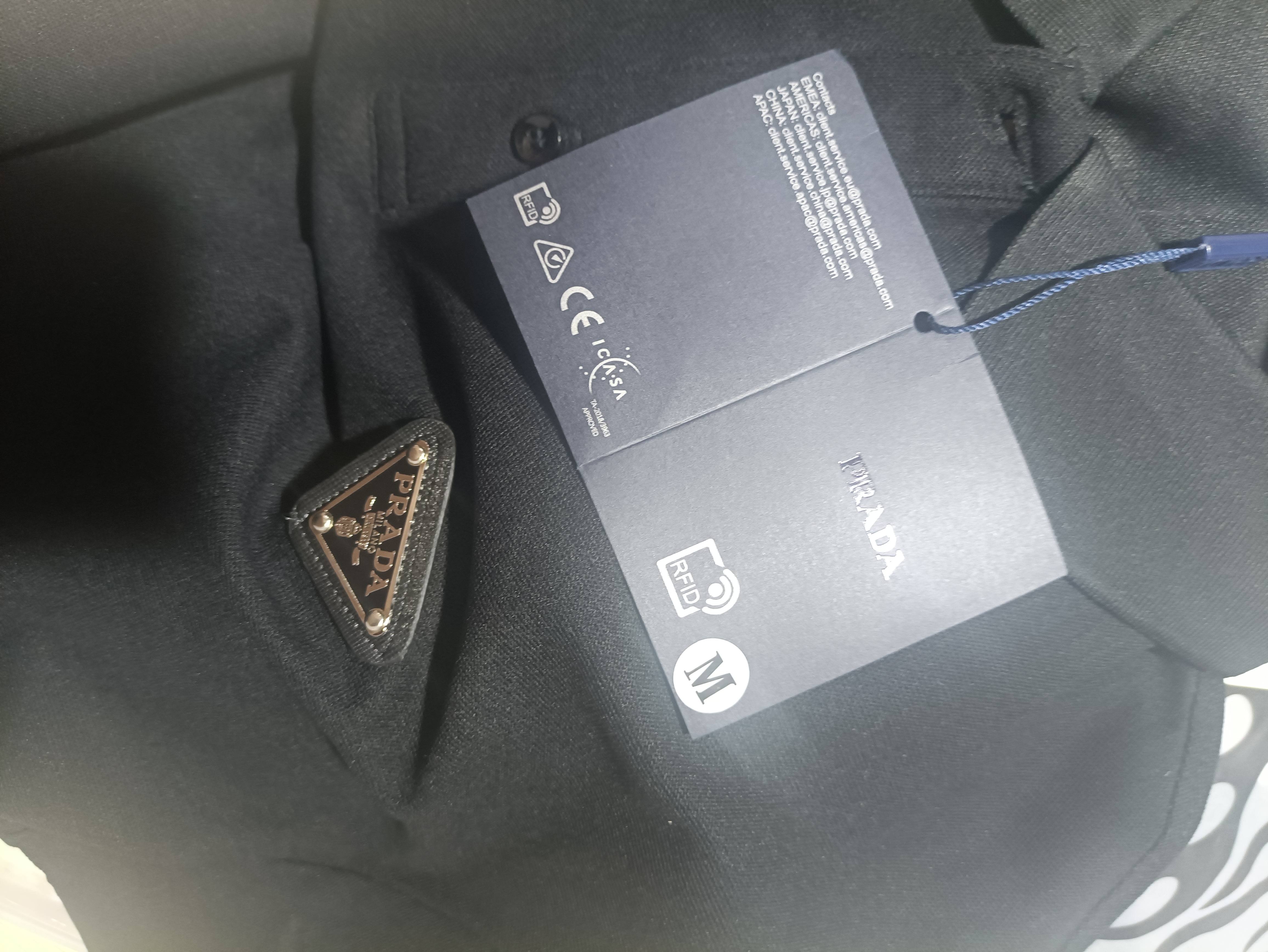 Prada classic triangle cotton polo black