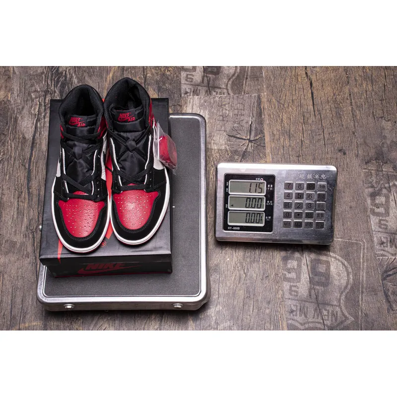 Air Jordan 1 High OG “Bred Toe” reps,555088-610
