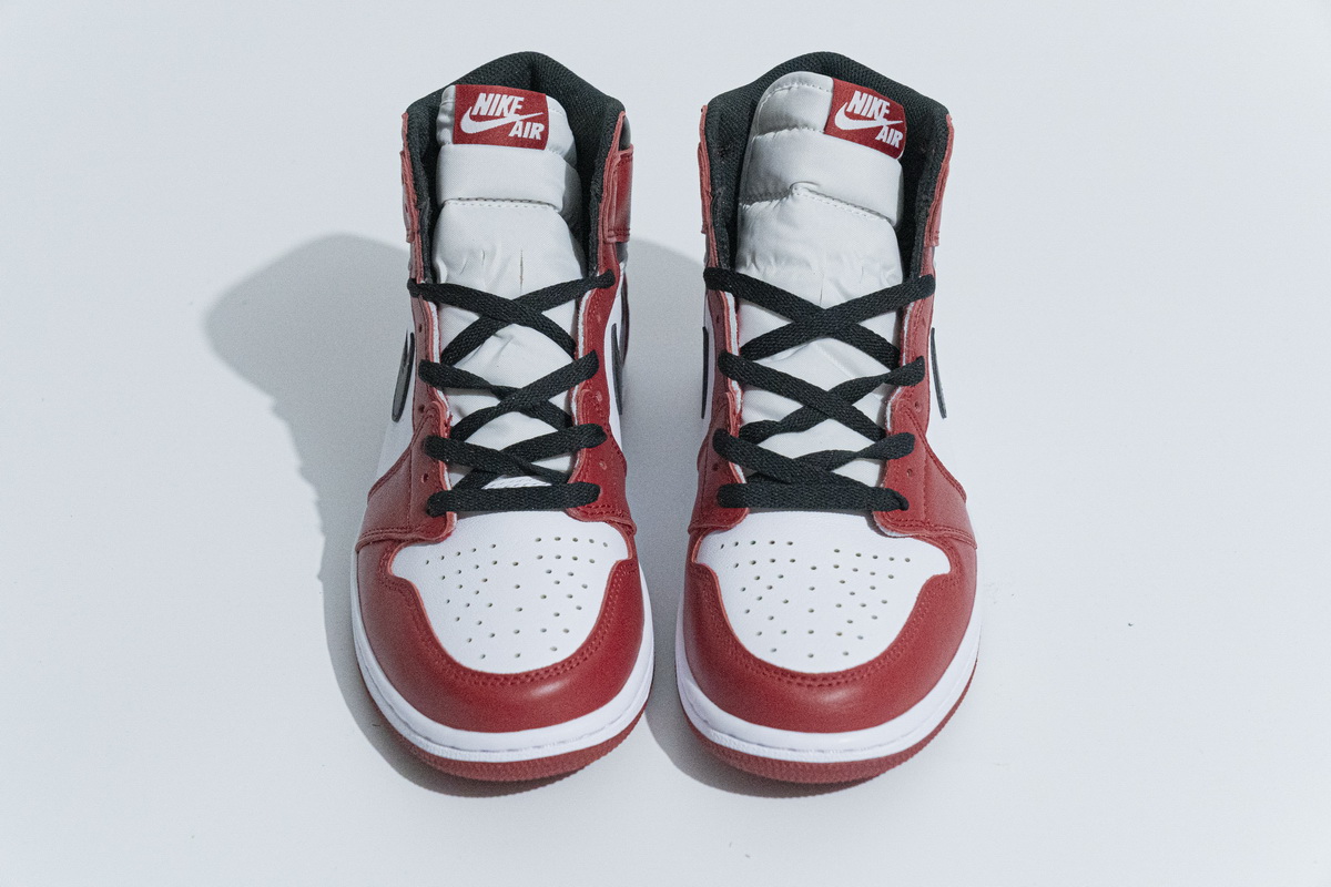 Air Jordan 1 High OG Chicago reps,555088-101