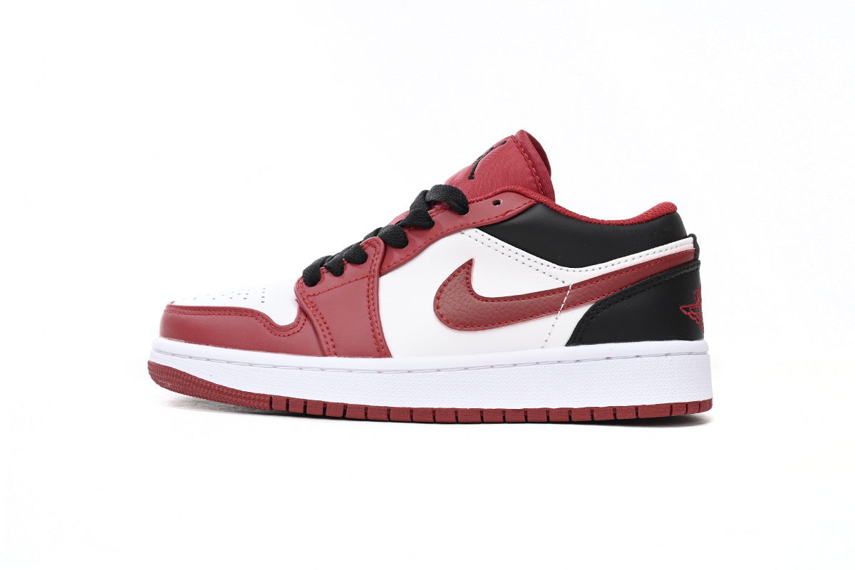 Jordan 1 Low Bulls Replica