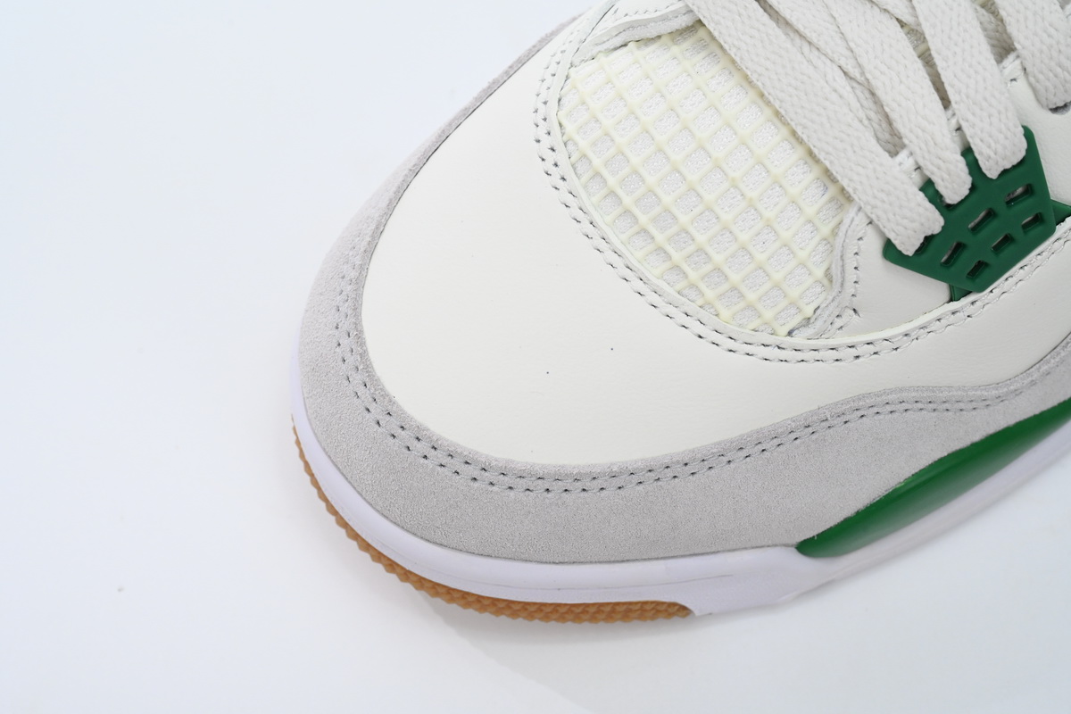 Jordan 4 Retro SB Pine Green Replica, DR5415-103