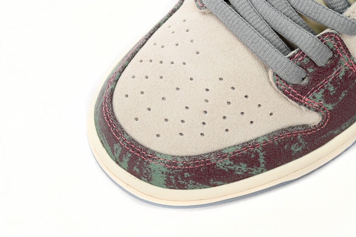 SB Dunk Low Crenshaw Skate Club Replica,FN4193-100