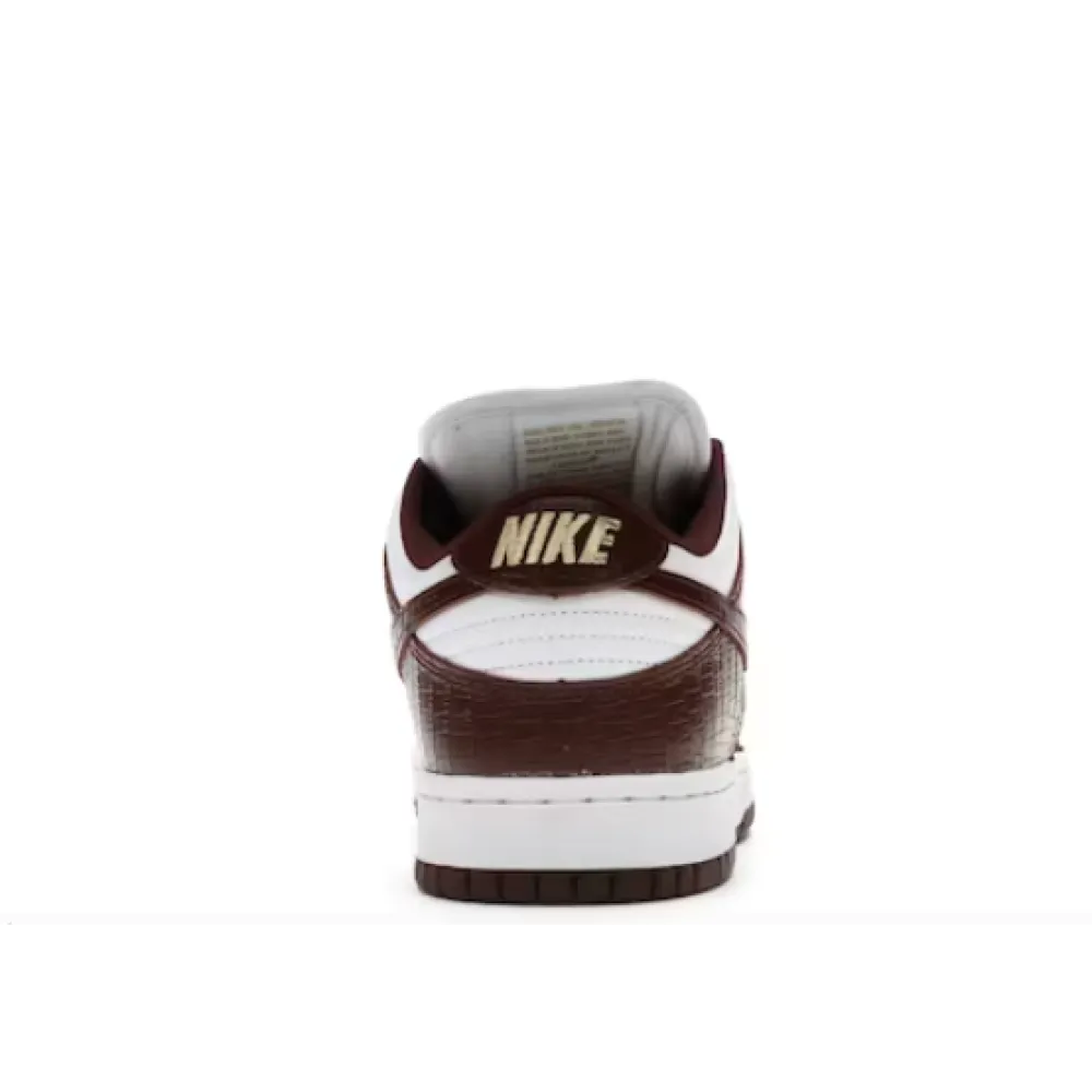 SB Dunk Low Supreme Stars Barkroot Brown Replica,DH3228-103