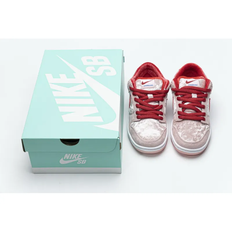 SB Dunk Low StrangeLove Skateboards Replica,CT2552-800