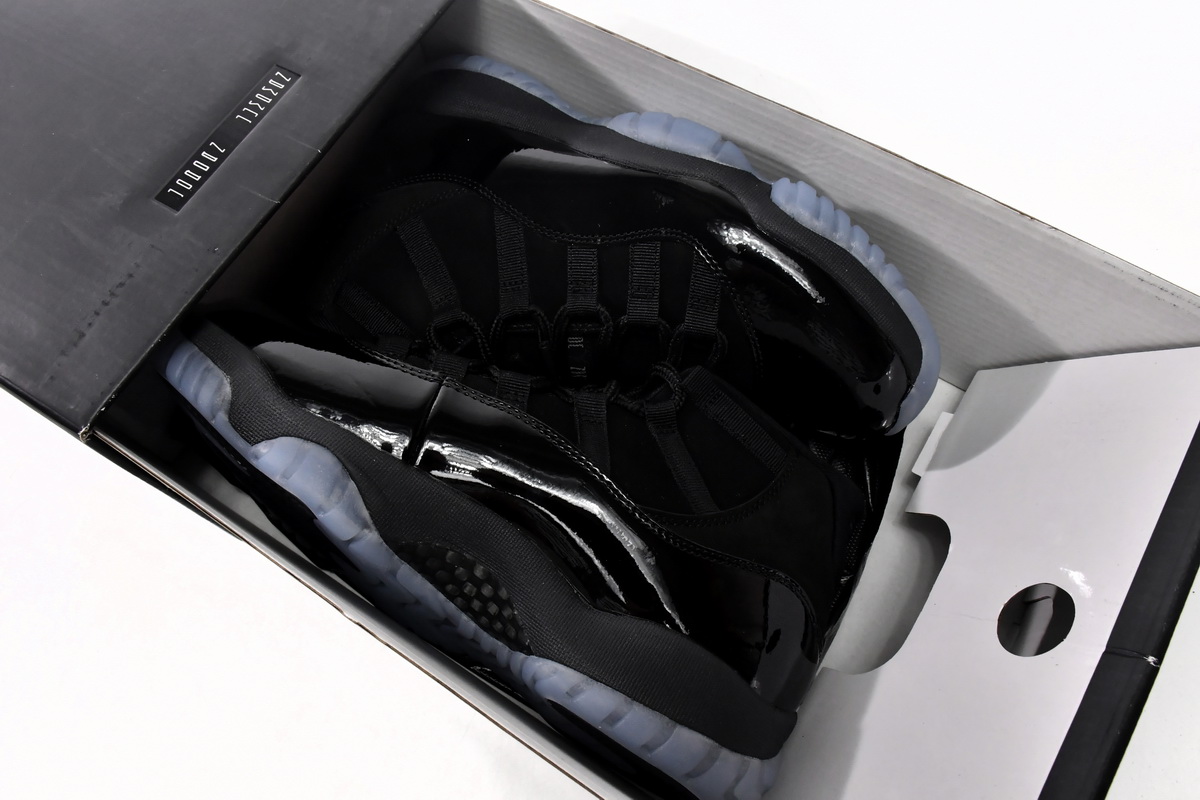 Jordan 11 Retro Cap and Gown Replica, 378037-005