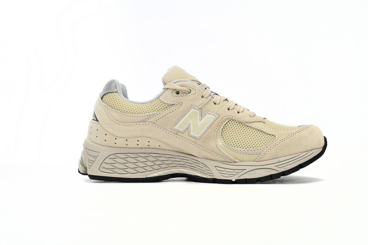 New Balance 2002R Beige Replica, M2002RE