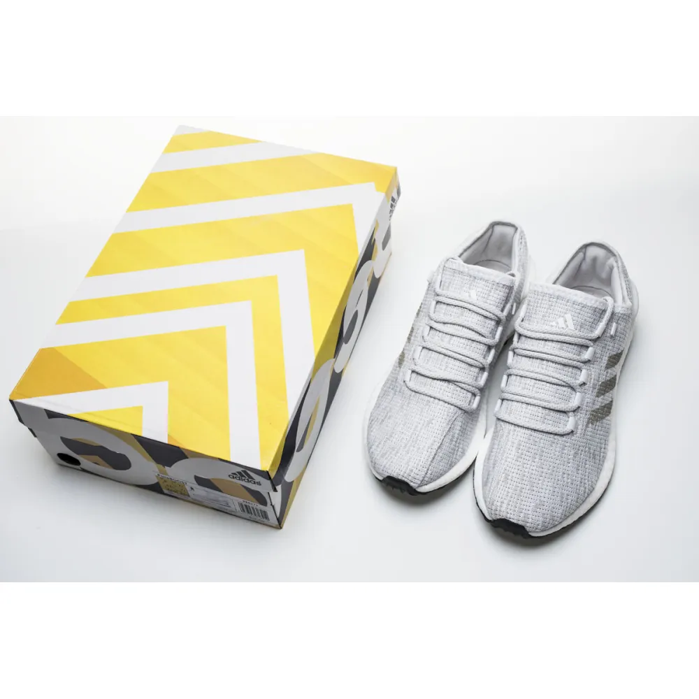 Pure Boost “Bright gray white” Replica, BB6277