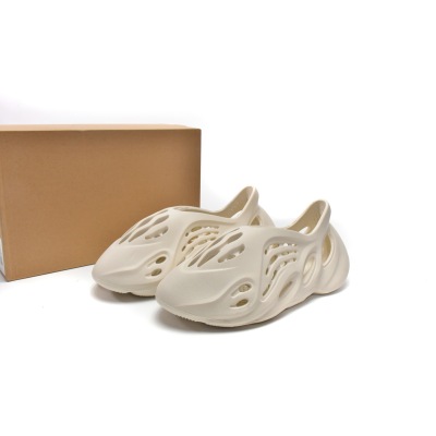 Yeezy Foam RNNR Ararat Replica, G55486 02