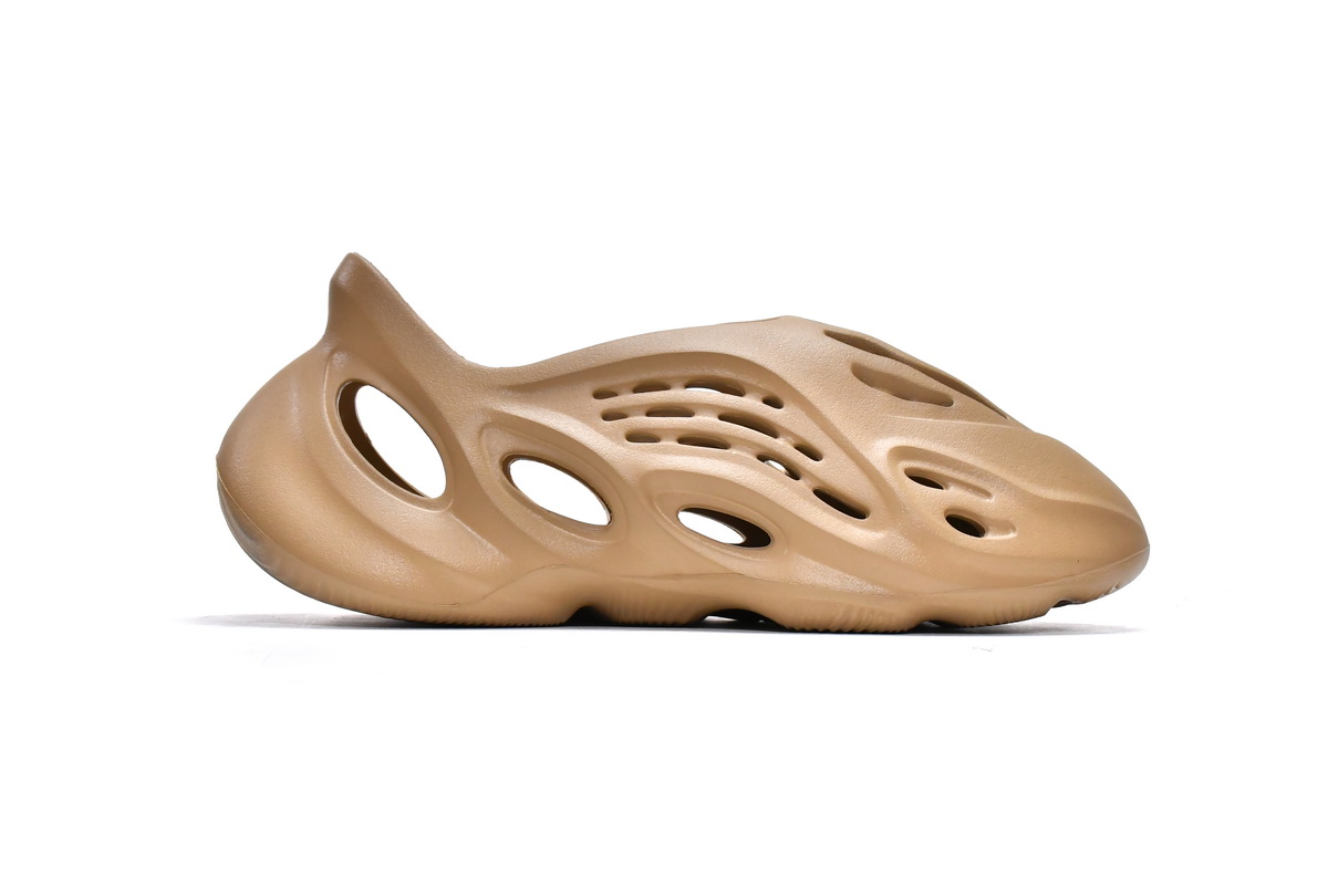 Yeezy Foam RNNR Ochre Replica, GW3354