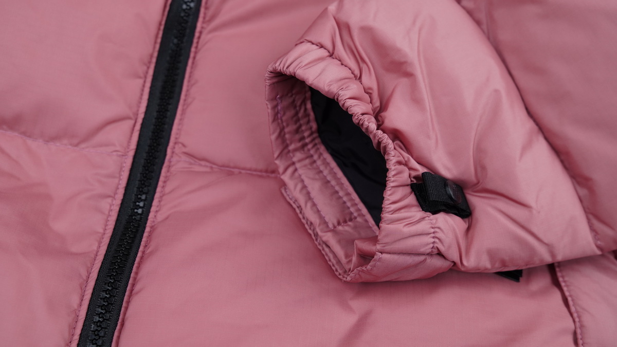 TheNorthFace Splicing White And Lotus Root Starch