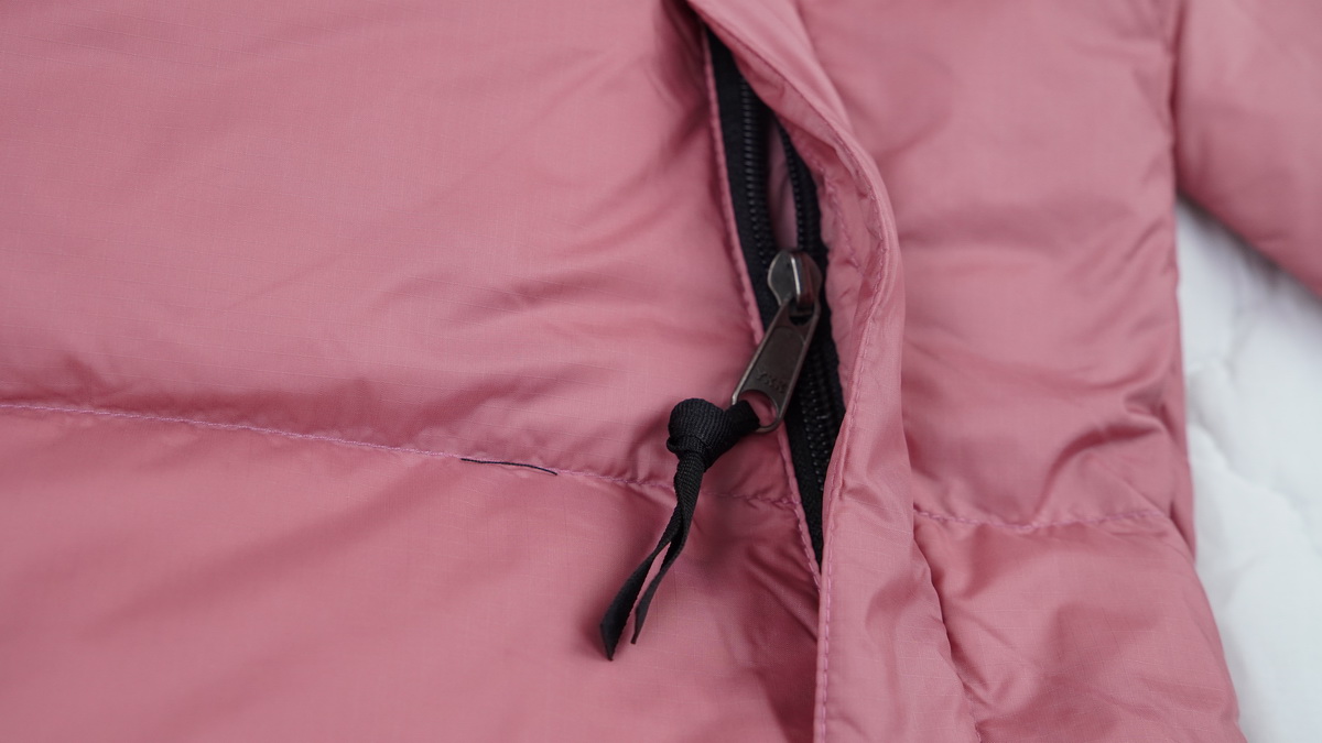 TheNorthFace Splicing White And Lotus Root Starch