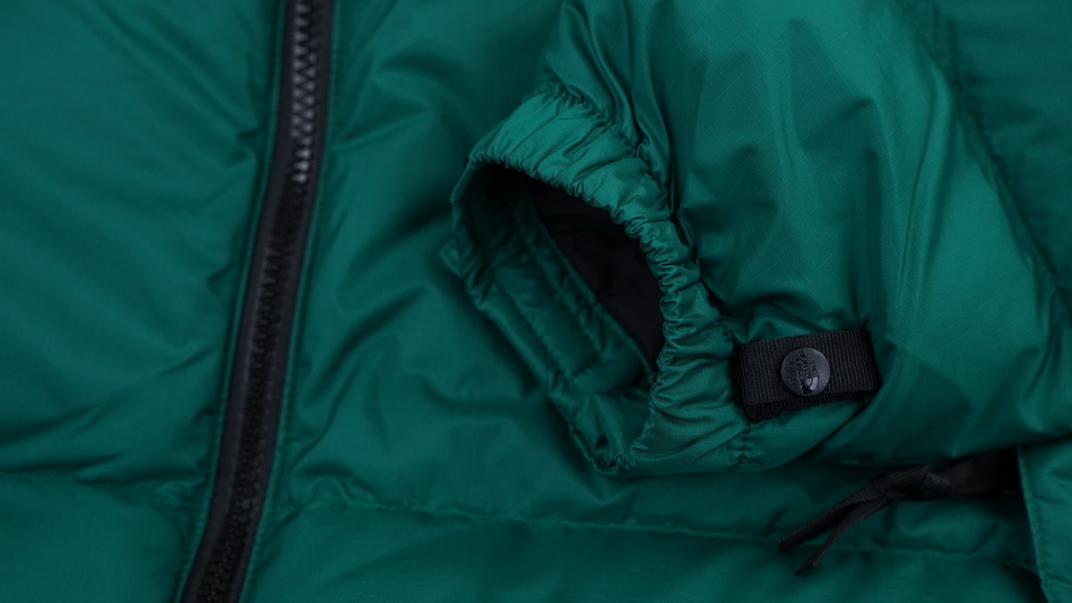 TheNorthFace Splicing White And Red Blackish Green