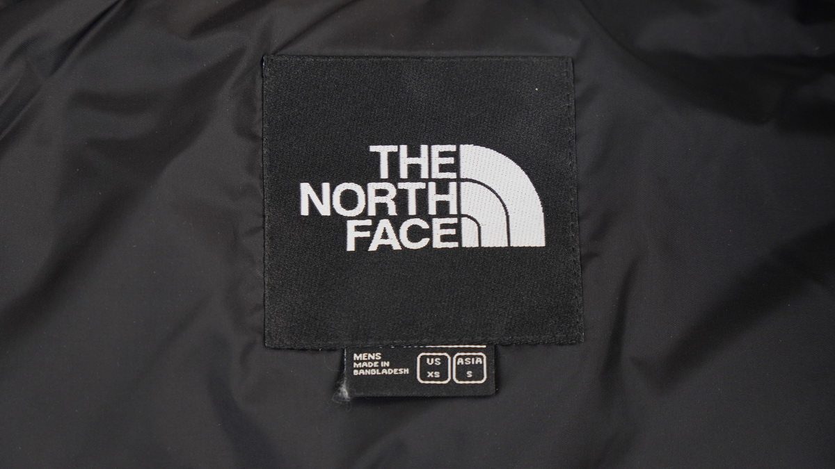 TheNorthFace Splicing White And Red Apple Green