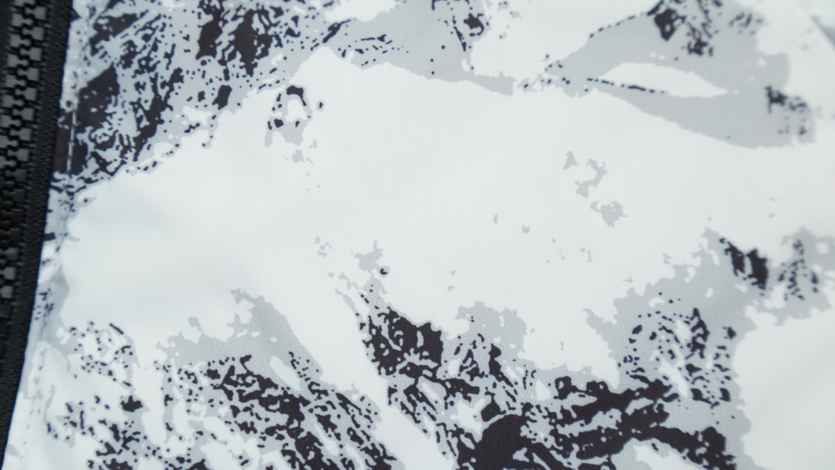 TheNorthFace Splicing White And Snow Mountain