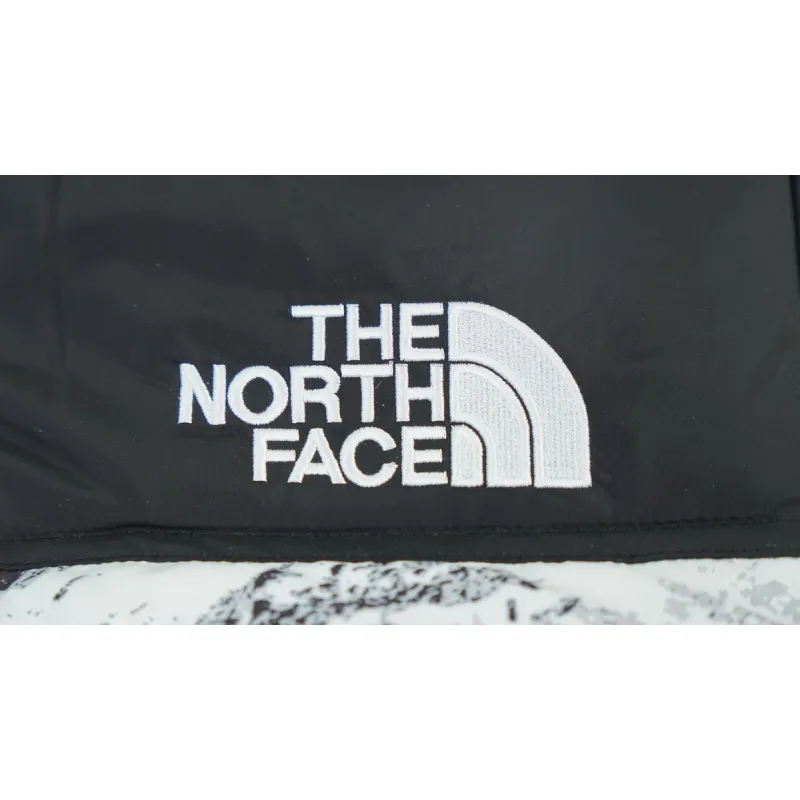 TheNorthFace Splicing White And Snow Mountain