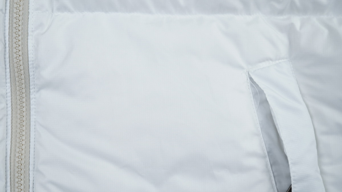 TheNorthFace Splicing White And Double Pinyin White