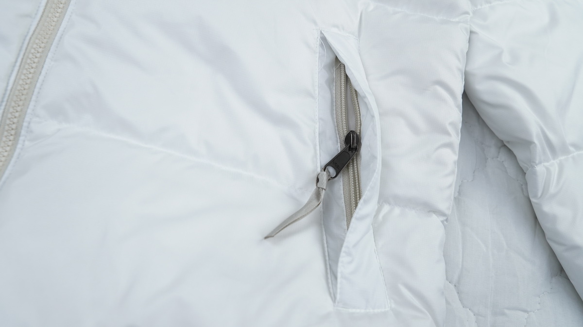 TheNorthFace Splicing White And Double Pinyin White