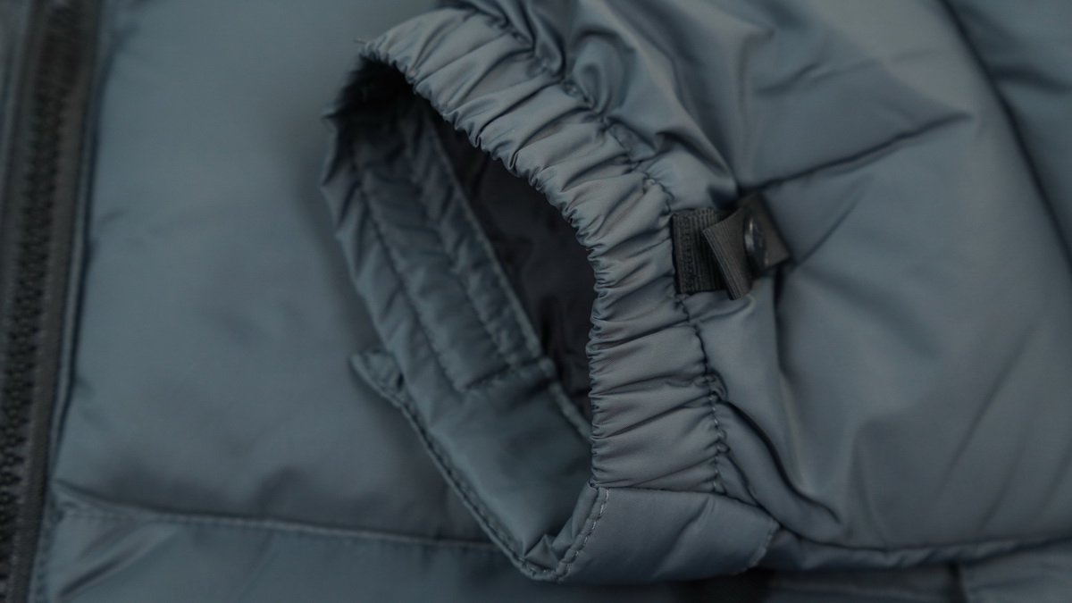 TheNorthFace Splicing White And Glossy Gray