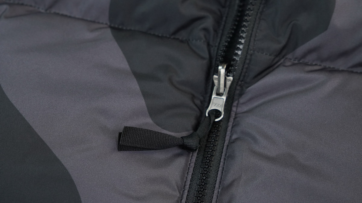 TheNorthFace Splicing White And  XX black