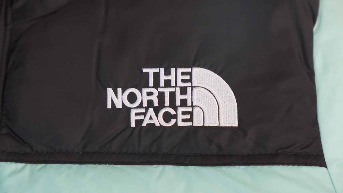 TheNorthFace Splicing White And  Celeste
