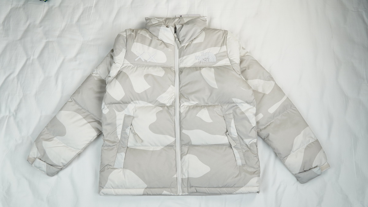 TheNorthFace Splicing White And XX white