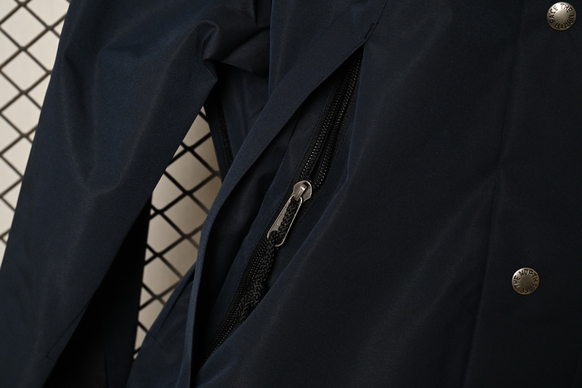 TheNorthFace Black and Navy Blue Interchange Jacket