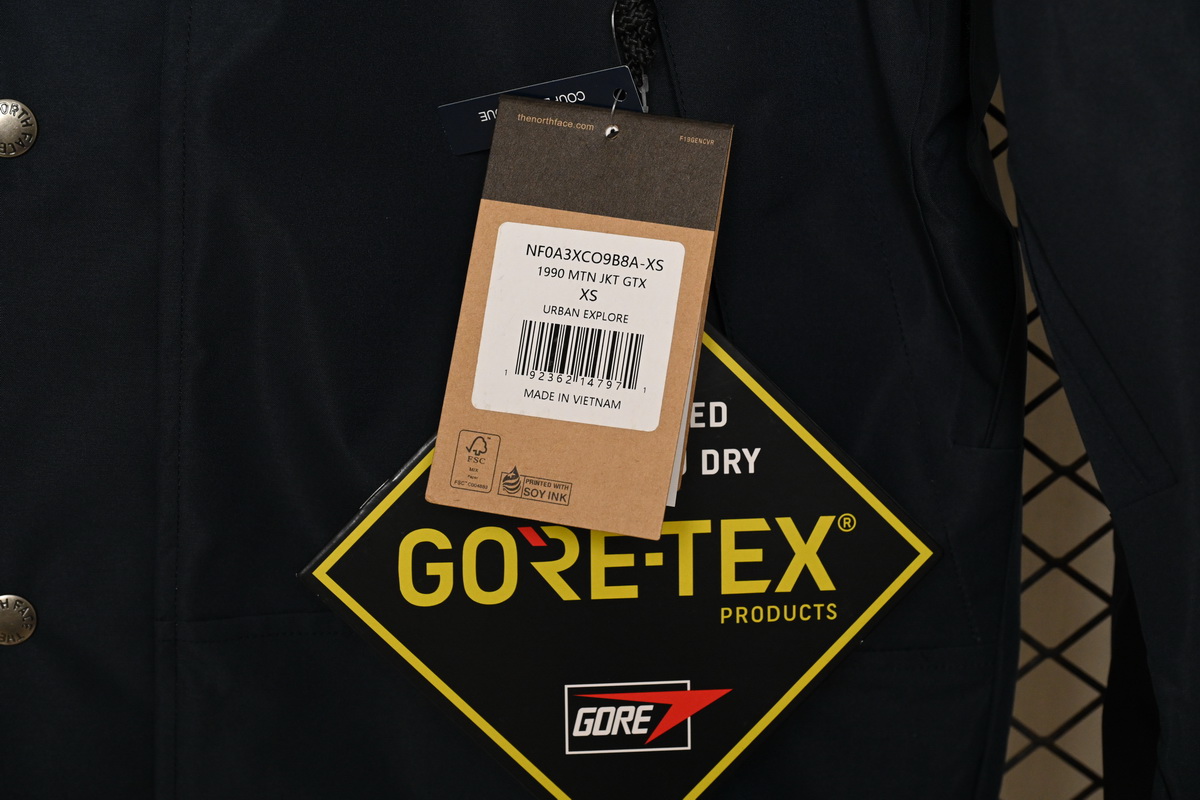 TheNorthFace Black and Navy Blue Interchange Jacket