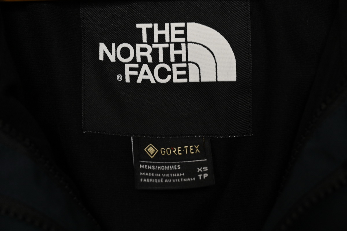 TheNorthFace Black and Navy Blue Interchange Jacket