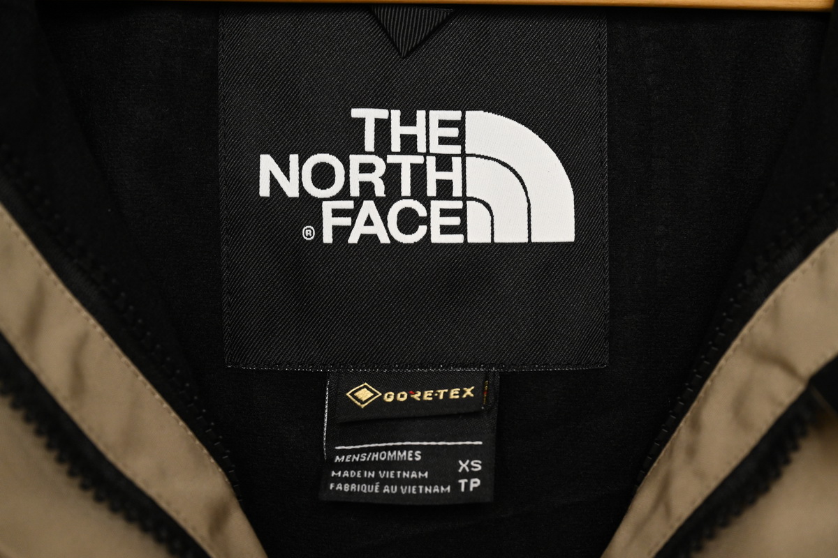 TheNorthFace Black and Khaki Interchange Jacket