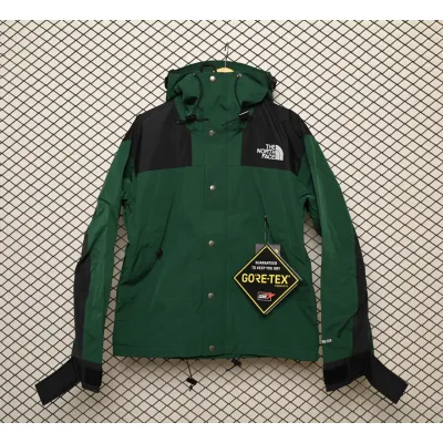 TheNorthFace Black and Blackish Green Interchange Jacket 01