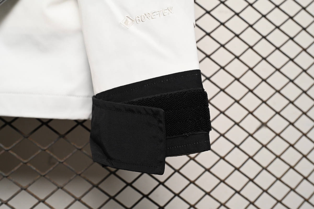 TheNorthFace Black and White