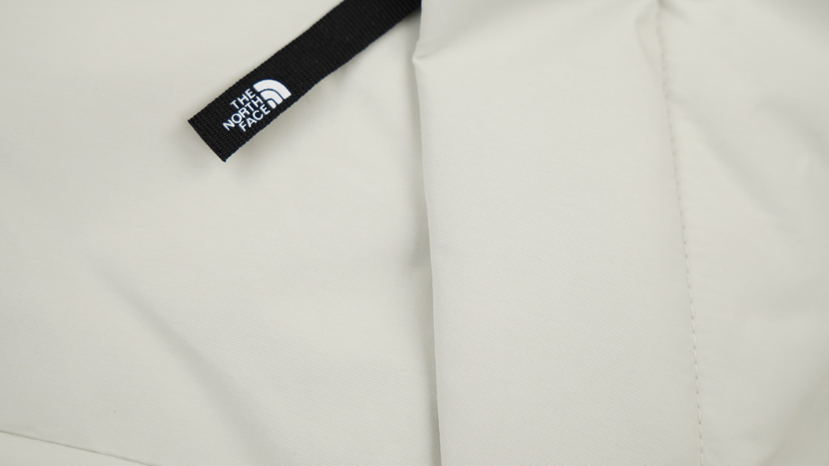 TheNorthFace Black and pure white Interchange Jacket