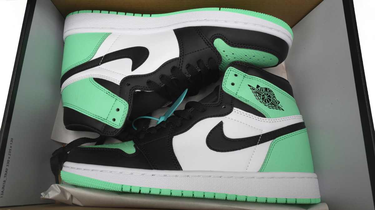  Jordan 1 Retro High  Green Glow  DZ5485-130, Replica Shoes