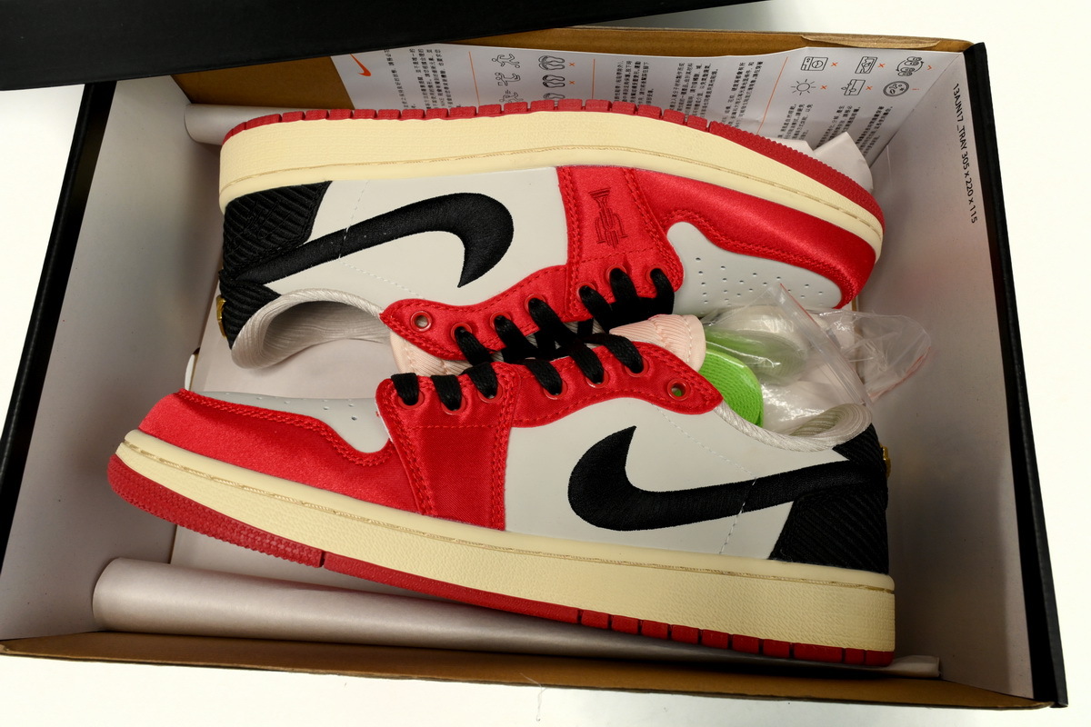 Jordan 1 Retro Low OG Trophy Room Away FN0432-100, Replica Shoes