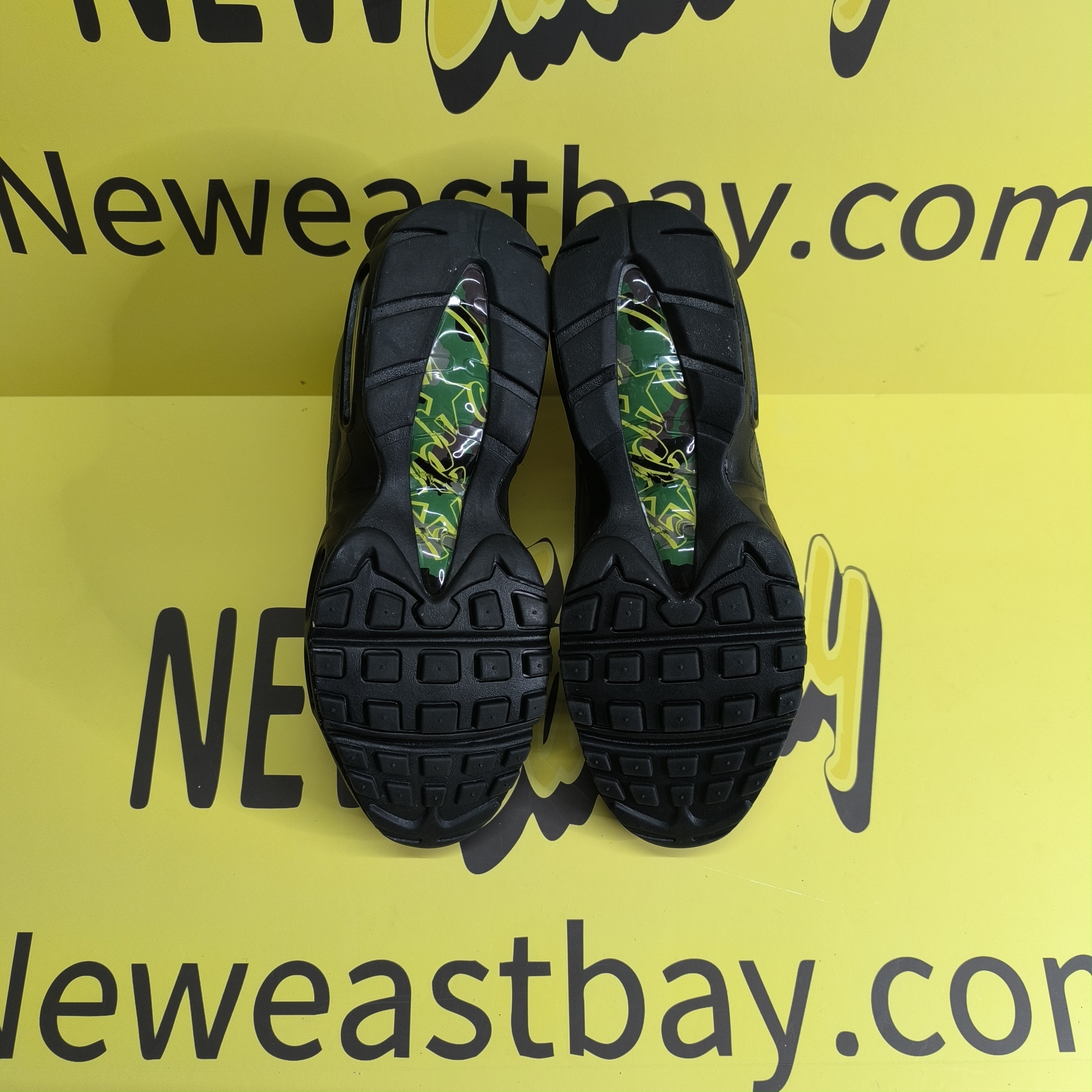 【Flash Sale】Corteiz Corteiz x  Air Max 95 Gutta Green FB2709-300 