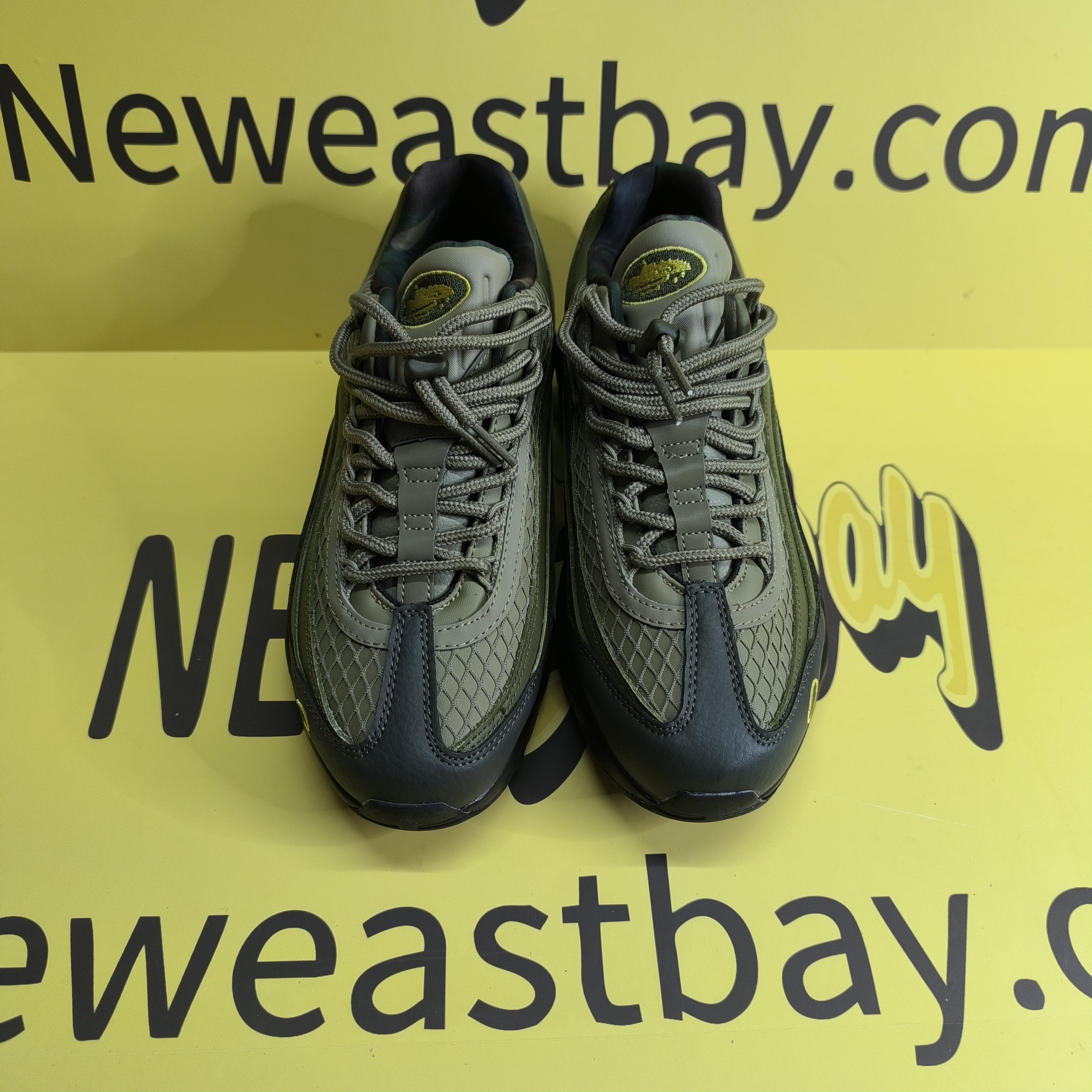 【Flash Sale】Corteiz Corteiz x  Air Max 95 Gutta Green FB2709-300 