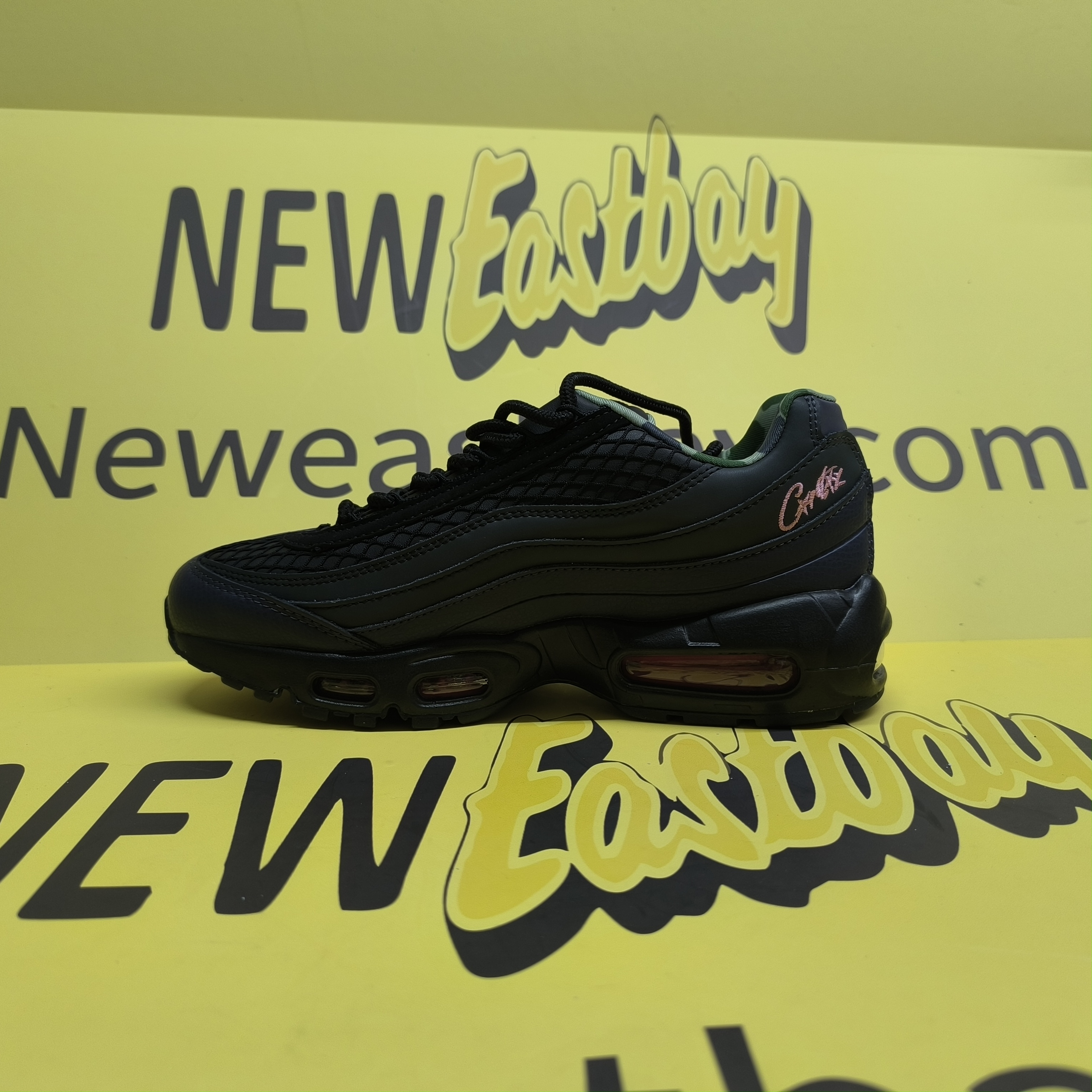 【Flash Sale】Corteiz Corteiz x  Air Max 95 Pink Beam FB2709-001 