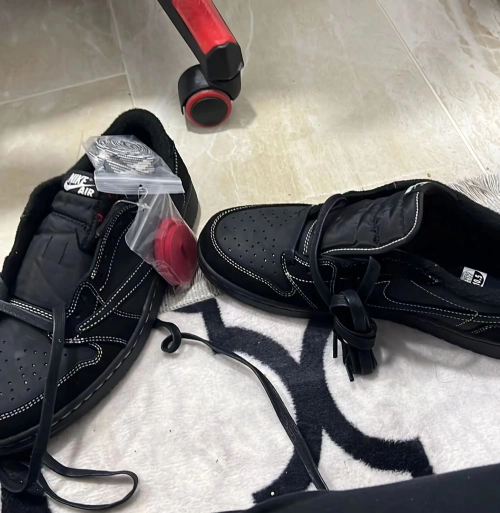 Jordan 1 Retro Low OG SP Travis Scott Black Phantom Replica, DM7866-001 review Elijah Silver