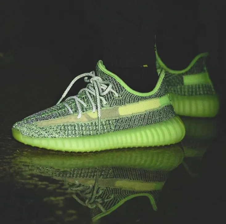 Come and watch Yeezy Eastbay Boost 350 V2 Yeezreel (Reflective)