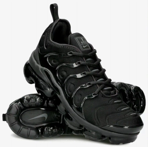 Air VaporMax Plus Triple Black